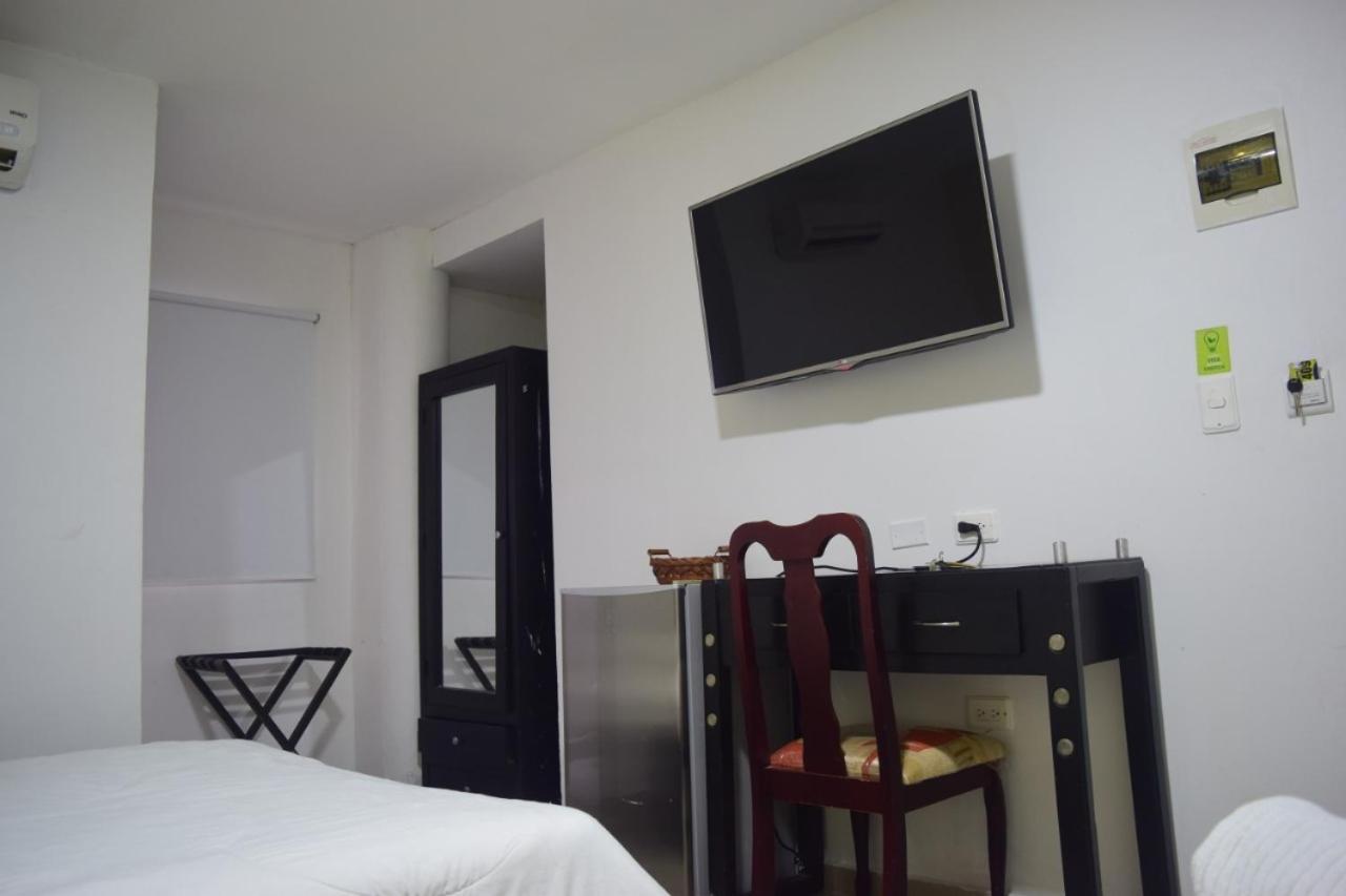 Hotel Intersuites Барранкилья Экстерьер фото